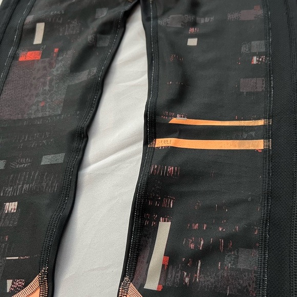 NWT Under Armour Leggings - Picture 4 of 7